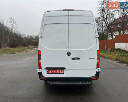 Белый Мерседес Sprinter, объемом двигателя 2.2 л и пробегом 250 тыс. км за 21555 $, фото 5 на Automoto.ua