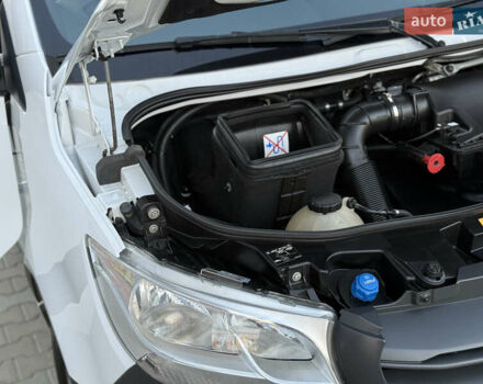 Белый Мерседес Sprinter, объемом двигателя 2.2 л и пробегом 233 тыс. км за 24900 $, фото 28 на Automoto.ua