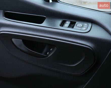 Белый Мерседес Sprinter, объемом двигателя 2.2 л и пробегом 314 тыс. км за 24900 $, фото 55 на Automoto.ua