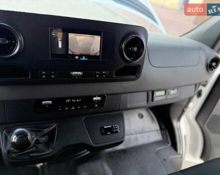Белый Мерседес Sprinter, объемом двигателя 2.2 л и пробегом 233 тыс. км за 24900 $, фото 42 на Automoto.ua