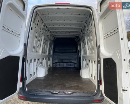 Белый Мерседес Sprinter, объемом двигателя 2.2 л и пробегом 150 тыс. км за 23370 $, фото 31 на Automoto.ua
