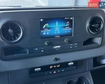 Білий Мерседес Sprinter, об'ємом двигуна 2.2 л та пробігом 322 тис. км за 46282 $, фото 14 на Automoto.ua