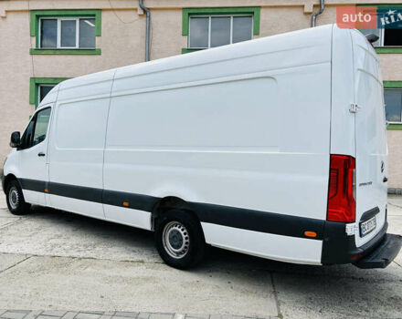 Белый Мерседес Sprinter, объемом двигателя 2.14 л и пробегом 580 тыс. км за 27500 $, фото 1 на Automoto.ua
