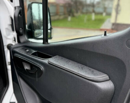 Белый Мерседес Sprinter, объемом двигателя 2.2 л и пробегом 308 тыс. км за 24499 $, фото 22 на Automoto.ua