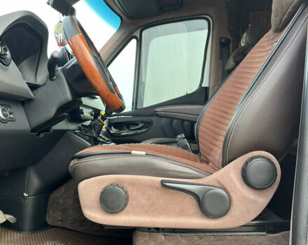 Білий Мерседес Sprinter, об'ємом двигуна 2.99 л та пробігом 386 тис. км за 44440 $, фото 12 на Automoto.ua