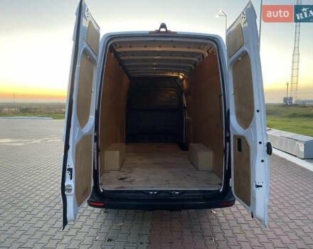 Белый Мерседес Sprinter, объемом двигателя 0 л и пробегом 183 тыс. км за 24800 $, фото 8 на Automoto.ua