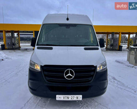 Белый Мерседес Sprinter, объемом двигателя 2.2 л и пробегом 195 тыс. км за 22500 $, фото 2 на Automoto.ua