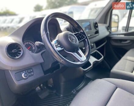 Белый Мерседес Sprinter, объемом двигателя 2.2 л и пробегом 198 тыс. км за 27999 $, фото 46 на Automoto.ua