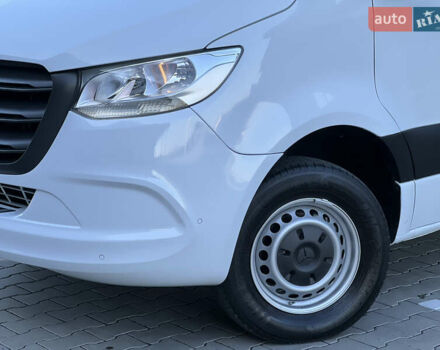 Белый Мерседес Sprinter, объемом двигателя 2.2 л и пробегом 203 тыс. км за 23800 $, фото 38 на Automoto.ua