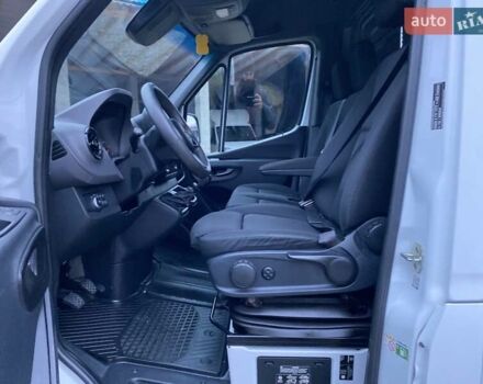Білий Мерседес Sprinter, об'ємом двигуна 2.3 л та пробігом 140 тис. км за 23400 $, фото 39 на Automoto.ua