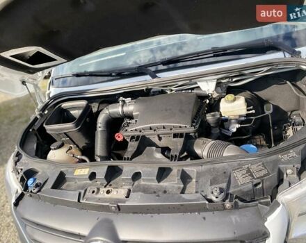 Белый Мерседес Sprinter, объемом двигателя 2.2 л и пробегом 198 тыс. км за 27999 $, фото 64 на Automoto.ua