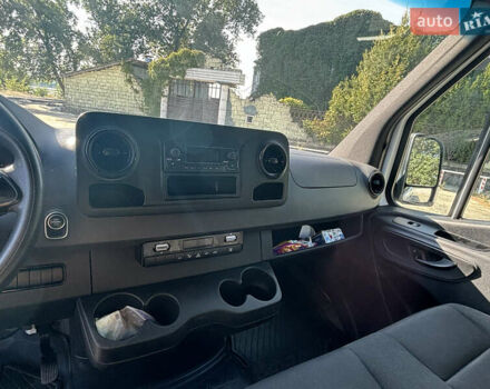 Белый Мерседес Sprinter, объемом двигателя 2.99 л и пробегом 65 тыс. км за 31800 $, фото 10 на Automoto.ua