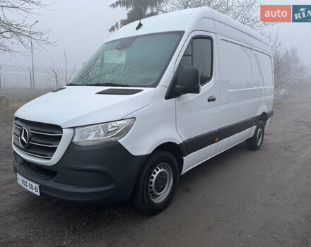 Белый Мерседес Sprinter, объемом двигателя 2.2 л и пробегом 297 тыс. км за 24700 $, фото 6 на Automoto.ua