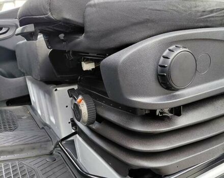 Белый Мерседес Sprinter, объемом двигателя 3 л и пробегом 365 тыс. км за 32000 $, фото 8 на Automoto.ua