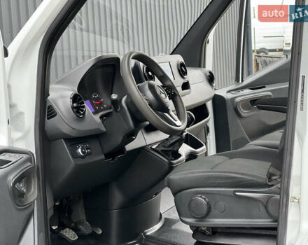 Білий Мерседес Sprinter, об'ємом двигуна 2.2 л та пробігом 249 тис. км за 23900 $, фото 99 на Automoto.ua