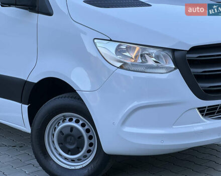 Белый Мерседес Sprinter, объемом двигателя 2.2 л и пробегом 203 тыс. км за 23800 $, фото 48 на Automoto.ua