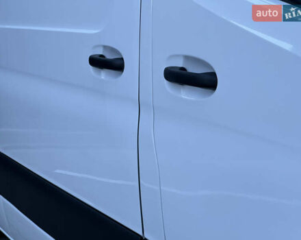 Белый Мерседес Sprinter, объемом двигателя 2.2 л и пробегом 203 тыс. км за 23800 $, фото 53 на Automoto.ua