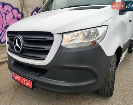 Белый Мерседес Sprinter, объемом двигателя 2.2 л и пробегом 246 тыс. км за 25700 $, фото 5 на Automoto.ua