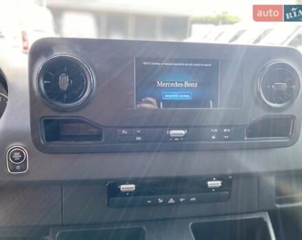 Белый Мерседес Sprinter, объемом двигателя 2.2 л и пробегом 198 тыс. км за 27999 $, фото 47 на Automoto.ua