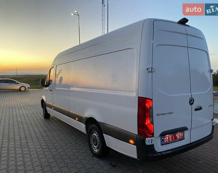 Белый Мерседес Sprinter, объемом двигателя 0 л и пробегом 183 тыс. км за 24800 $, фото 6 на Automoto.ua