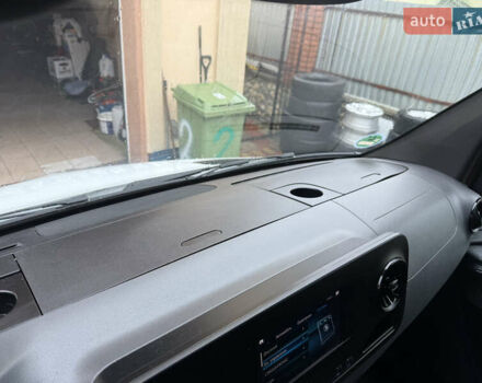 Белый Мерседес Sprinter, объемом двигателя 2.2 л и пробегом 308 тыс. км за 24499 $, фото 25 на Automoto.ua