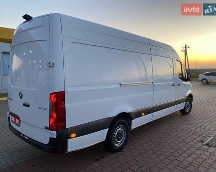 Белый Мерседес Sprinter, объемом двигателя 0 л и пробегом 183 тыс. км за 24800 $, фото 4 на Automoto.ua