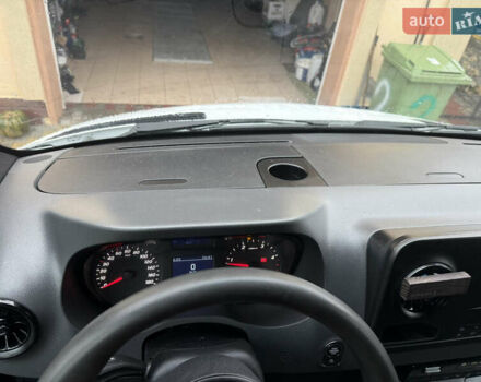 Белый Мерседес Sprinter, объемом двигателя 2.2 л и пробегом 308 тыс. км за 24499 $, фото 26 на Automoto.ua