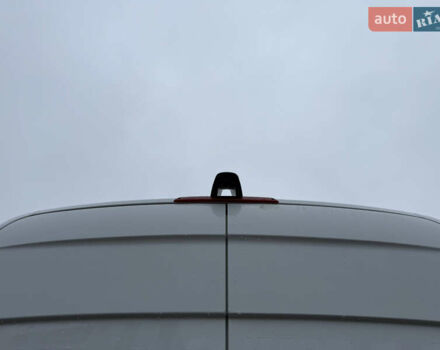 Белый Мерседес Sprinter, объемом двигателя 2.2 л и пробегом 308 тыс. км за 24499 $, фото 10 на Automoto.ua