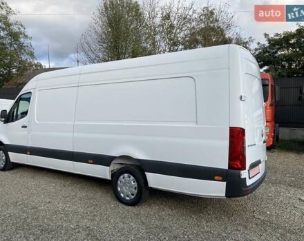 Белый Мерседес Sprinter, объемом двигателя 2.2 л и пробегом 150 тыс. км за 23370 $, фото 12 на Automoto.ua