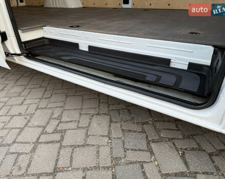 Білий Мерседес Sprinter, об'ємом двигуна 3 л та пробігом 260 тис. км за 34800 $, фото 83 на Automoto.ua