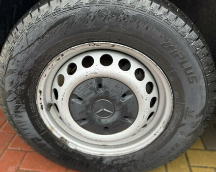 Белый Мерседес Sprinter, объемом двигателя 2.2 л и пробегом 308 тыс. км за 24499 $, фото 35 на Automoto.ua