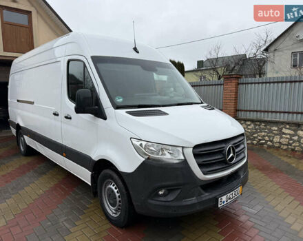 Белый Мерседес Sprinter, объемом двигателя 2.2 л и пробегом 308 тыс. км за 24499 $, фото 3 на Automoto.ua
