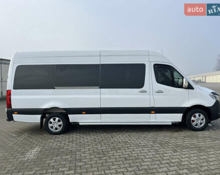 Білий Мерседес Sprinter, об'ємом двигуна 2.99 л та пробігом 386 тис. км за 44440 $, фото 2 на Automoto.ua