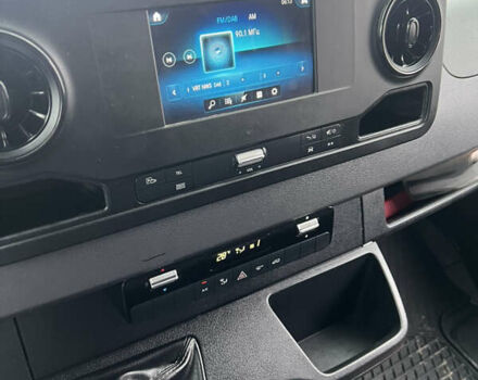 Белый Мерседес Sprinter, объемом двигателя 2.2 л и пробегом 195 тыс. км за 22500 $, фото 19 на Automoto.ua