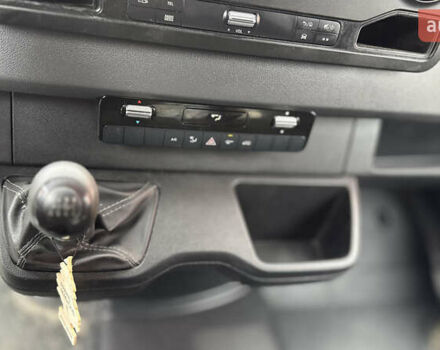 Белый Мерседес Sprinter, объемом двигателя 2.14 л и пробегом 183 тыс. км за 21000 $, фото 14 на Automoto.ua