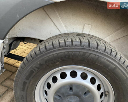 Белый Мерседес Sprinter, объемом двигателя 2.2 л и пробегом 270 тыс. км за 24800 $, фото 24 на Automoto.ua