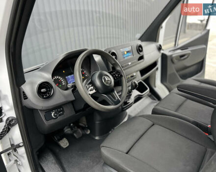 Білий Мерседес Sprinter, об'ємом двигуна 2.2 л та пробігом 249 тис. км за 23900 $, фото 139 на Automoto.ua
