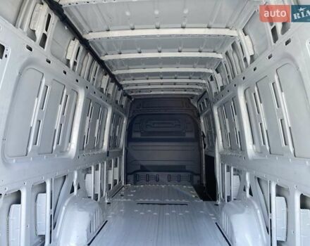 Белый Мерседес Sprinter, объемом двигателя 2.2 л и пробегом 198 тыс. км за 27999 $, фото 26 на Automoto.ua