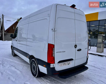Белый Мерседес Sprinter, объемом двигателя 2.2 л и пробегом 195 тыс. км за 22500 $, фото 7 на Automoto.ua