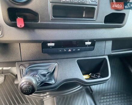 Белый Мерседес Sprinter, объемом двигателя 2.2 л и пробегом 150 тыс. км за 23370 $, фото 57 на Automoto.ua