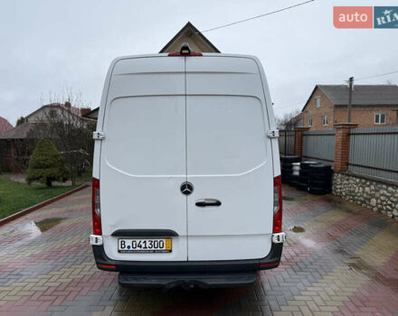Белый Мерседес Sprinter, объемом двигателя 2.2 л и пробегом 308 тыс. км за 24499 $, фото 8 на Automoto.ua