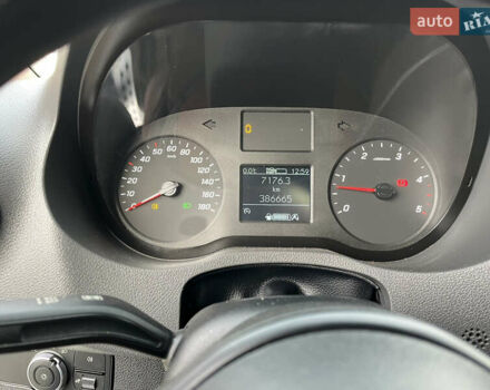 Білий Мерседес Sprinter, об'ємом двигуна 2.99 л та пробігом 386 тис. км за 44440 $, фото 30 на Automoto.ua