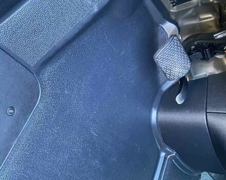 Білий Мерседес Sprinter, об'ємом двигуна 2.99 л та пробігом 173 тис. км за 33500 $, фото 38 на Automoto.ua