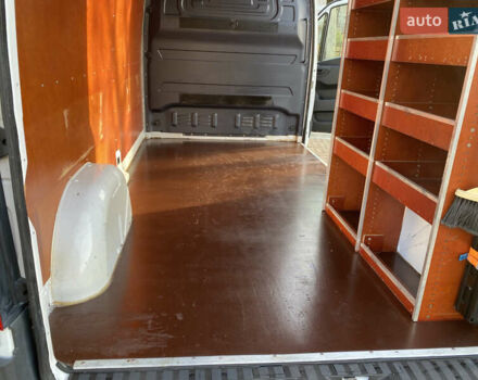 Белый Мерседес Sprinter, объемом двигателя 2.2 л и пробегом 270 тыс. км за 24800 $, фото 13 на Automoto.ua