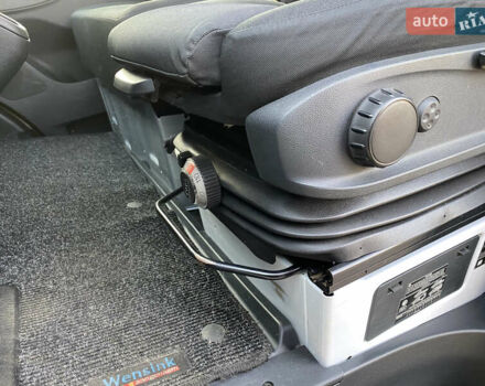 Белый Мерседес Sprinter, объемом двигателя 2.2 л и пробегом 270 тыс. км за 24800 $, фото 25 на Automoto.ua