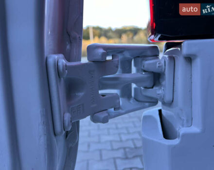 Белый Мерседес Sprinter, объемом двигателя 2.2 л и пробегом 203 тыс. км за 23800 $, фото 96 на Automoto.ua