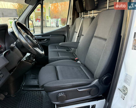 Білий Мерседес Sprinter, об'ємом двигуна 3 л та пробігом 260 тис. км за 34800 $, фото 37 на Automoto.ua