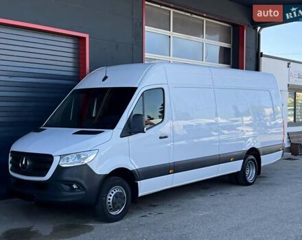 Білий Мерседес Sprinter, об'ємом двигуна 2.2 л та пробігом 322 тис. км за 46282 $, фото 1 на Automoto.ua