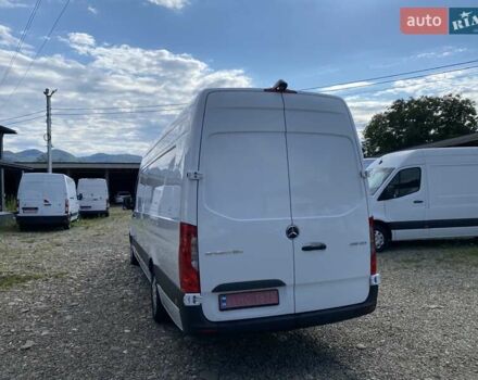 Белый Мерседес Sprinter, объемом двигателя 2.2 л и пробегом 198 тыс. км за 27999 $, фото 8 на Automoto.ua
