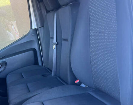 Белый Мерседес Sprinter, объемом двигателя 2.14 л и пробегом 327 тыс. км за 20500 $, фото 5 на Automoto.ua